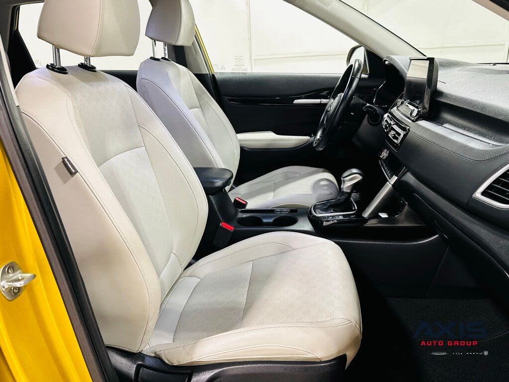 Vehicle view 32