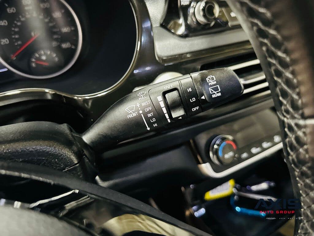 Vehicle view 34