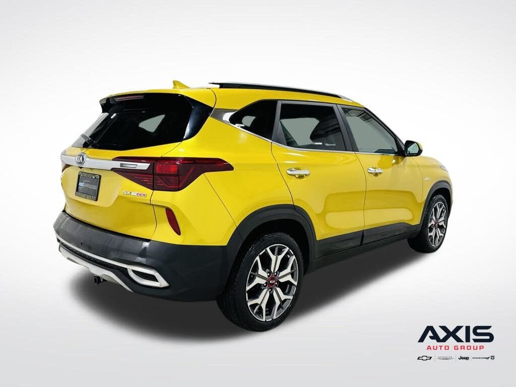 Vehicle view 5