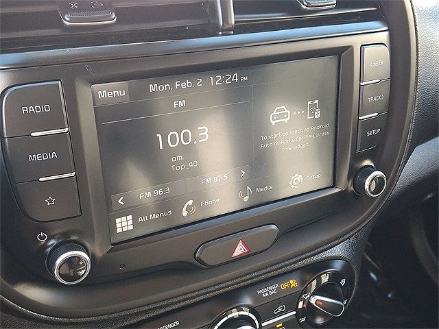 Vehicle view 17