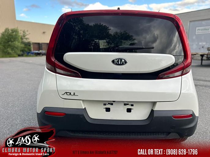 Vehicle view 35