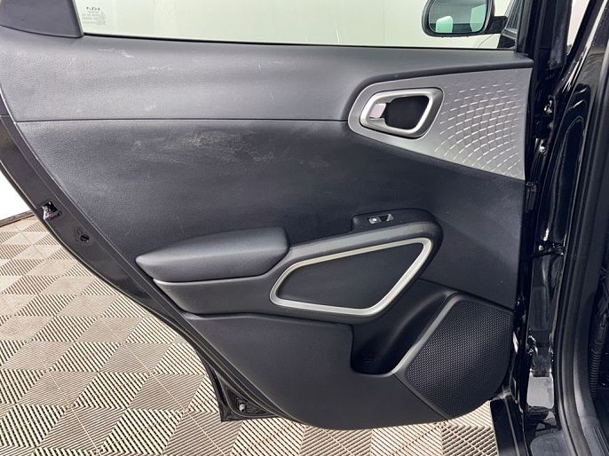 Vehicle view 28