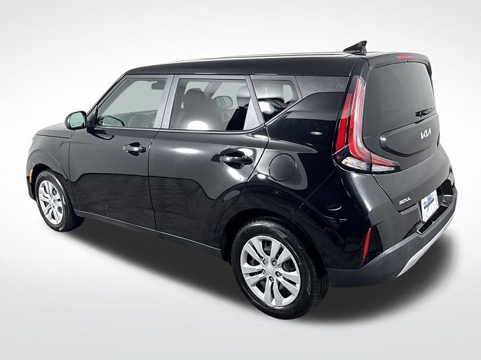 Vehicle view 8