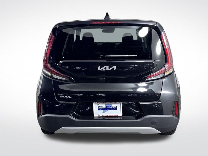 Vehicle view 9