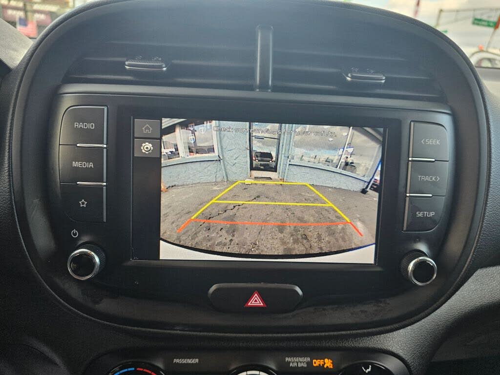 Vehicle view 25