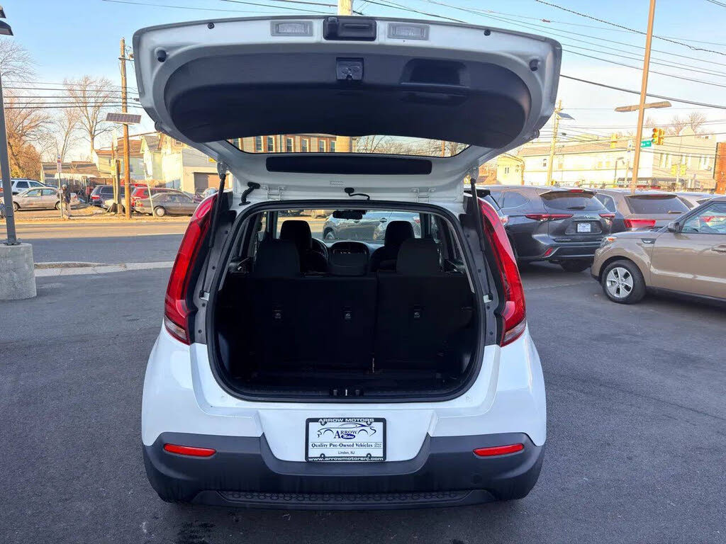 Vehicle view 15