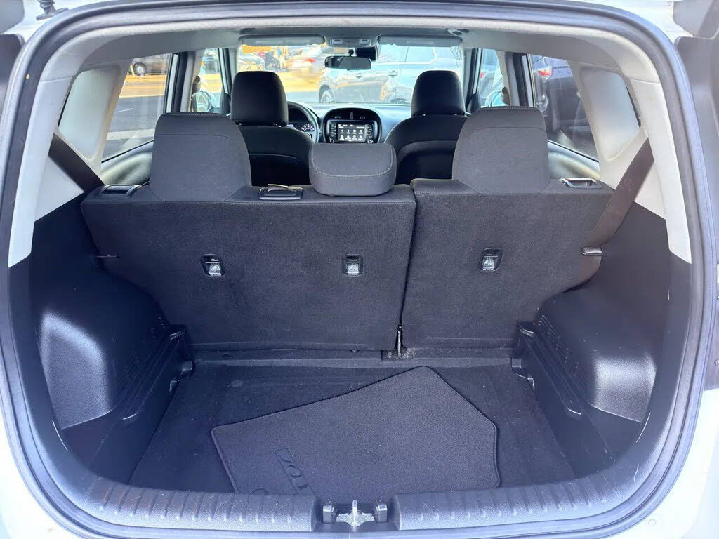 Vehicle view 16