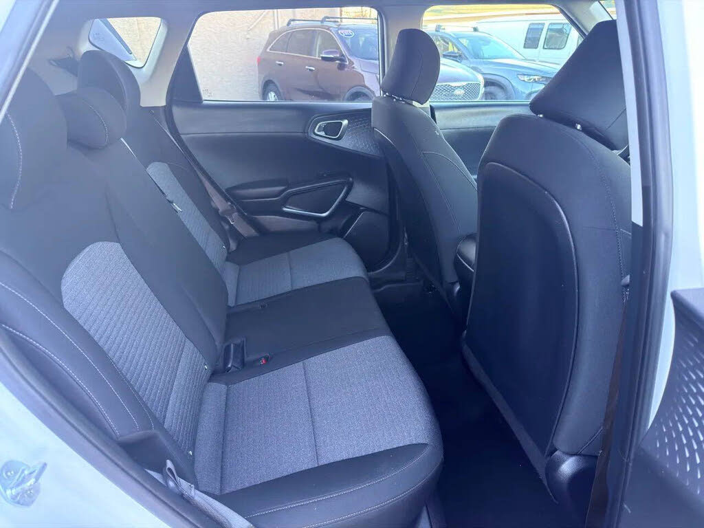 Vehicle view 33