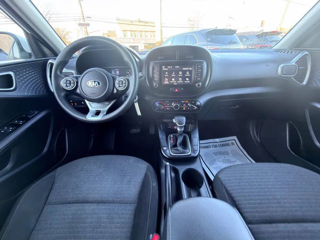 Vehicle view 34