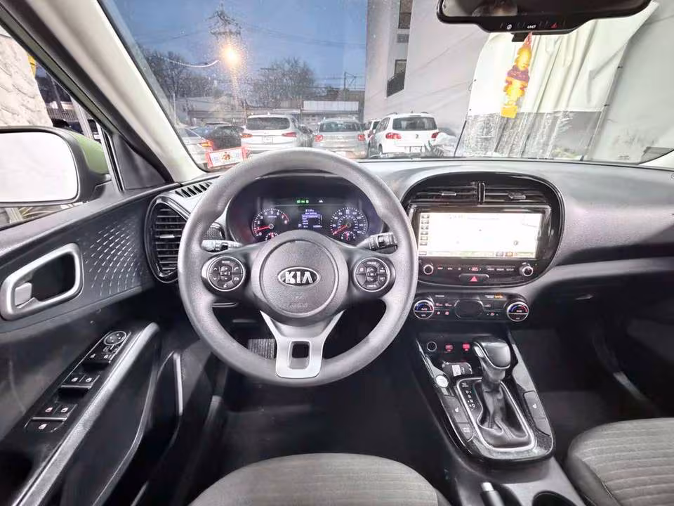 Vehicle view 23