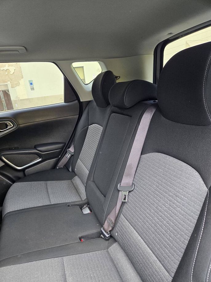 Vehicle view 17