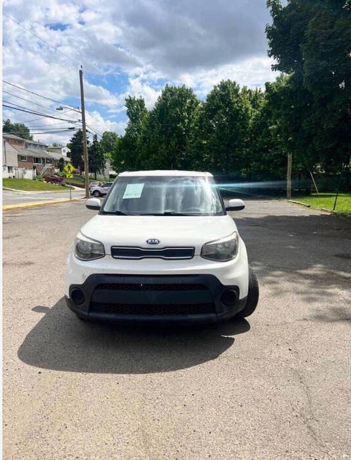 Vehicle view 19