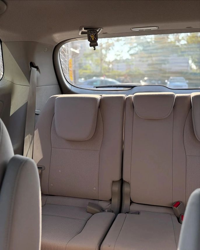 Vehicle view 7