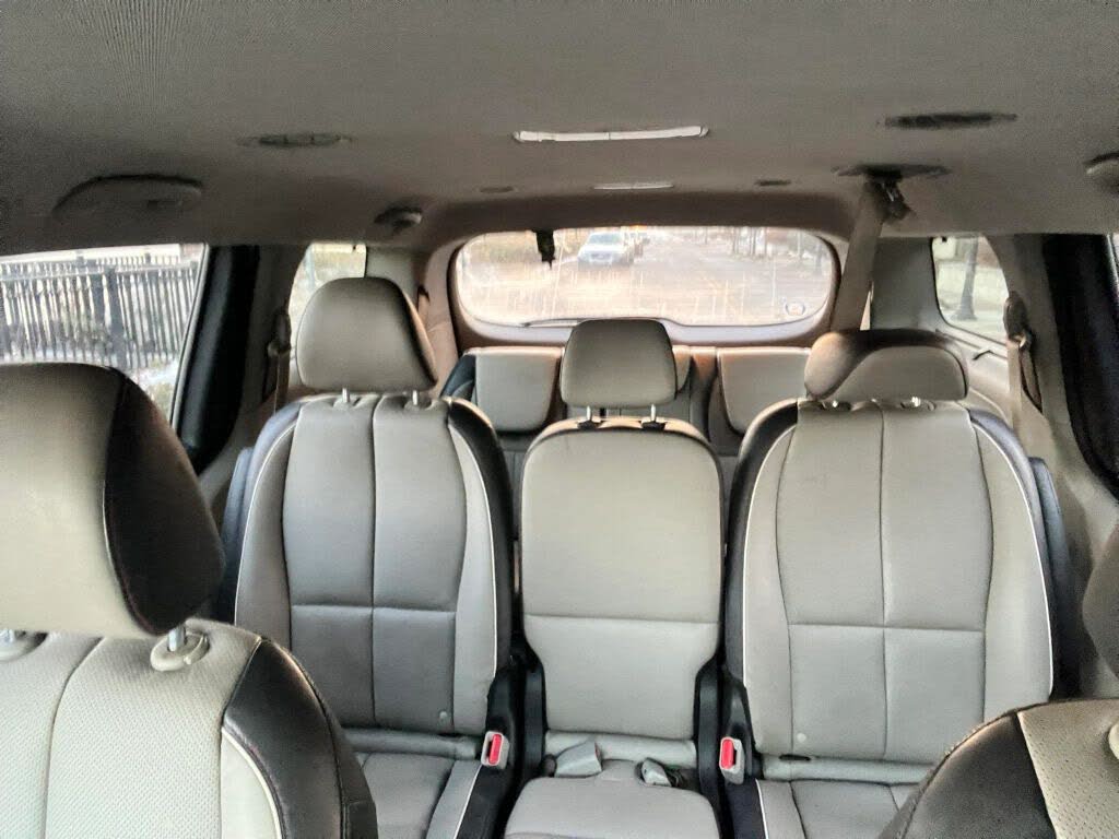 Vehicle view 16