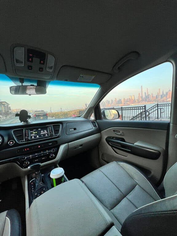 Vehicle view 18