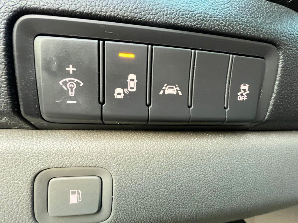 Vehicle view 25