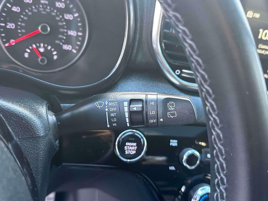 Vehicle view 25