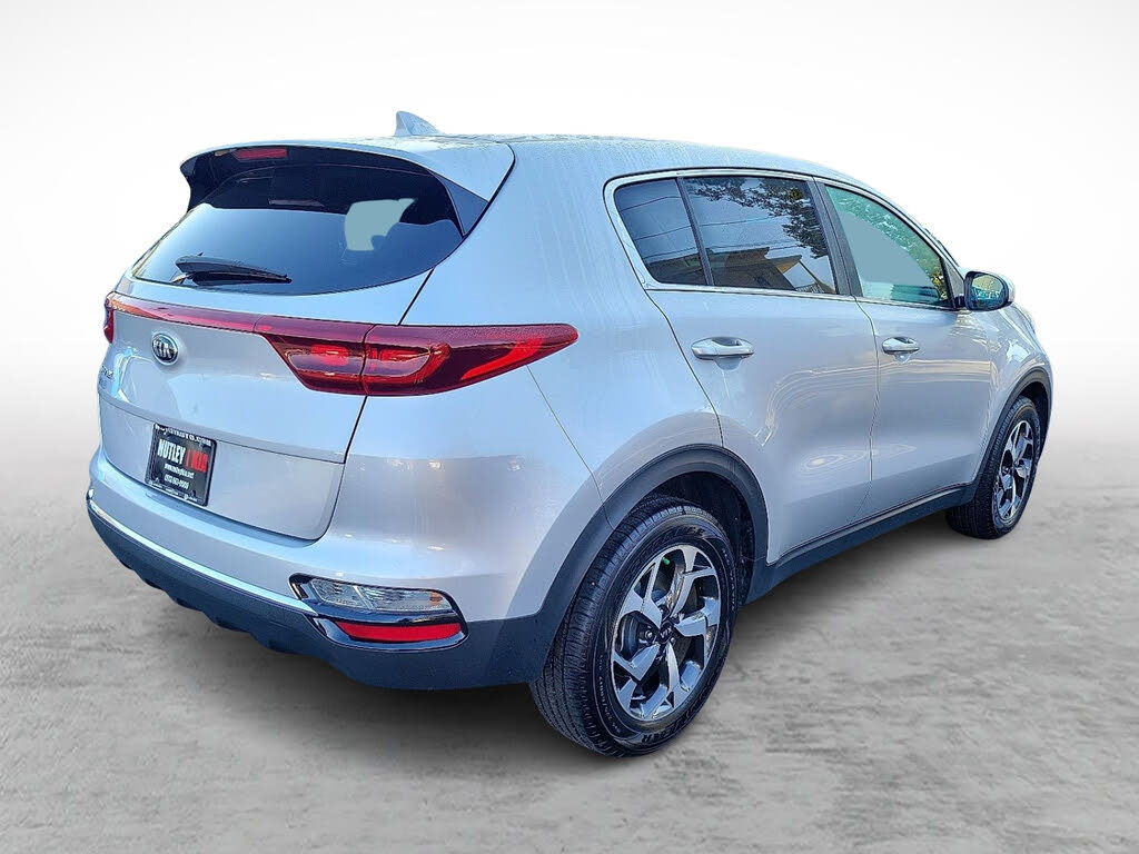 Vehicle view 6