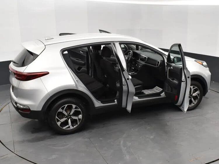 Vehicle view 6