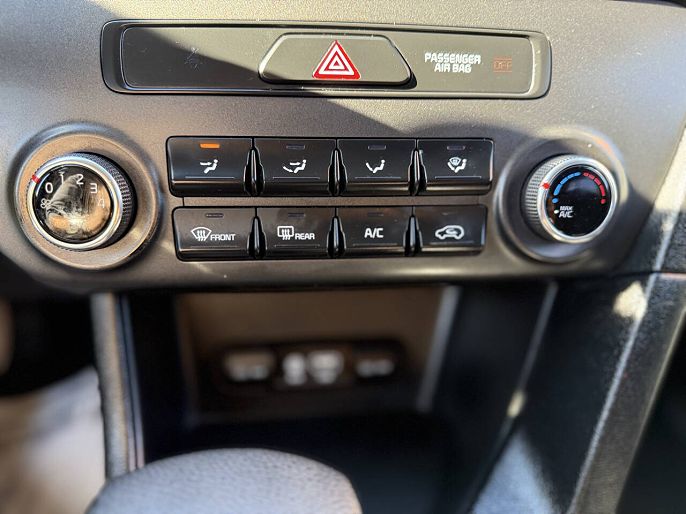 Vehicle view 17
