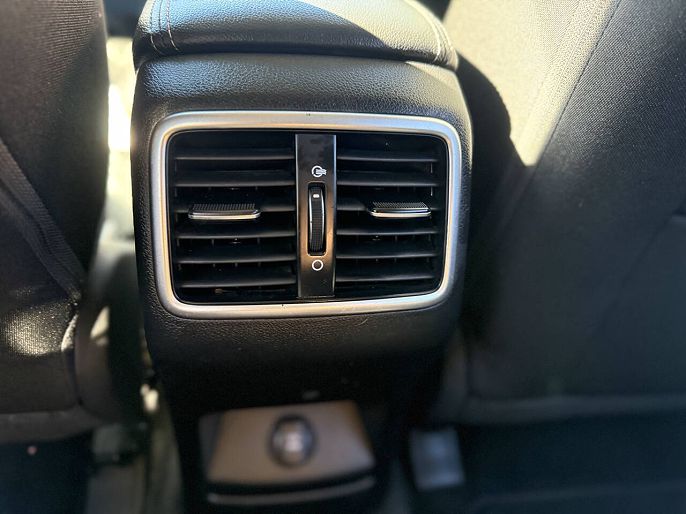 Vehicle view 21