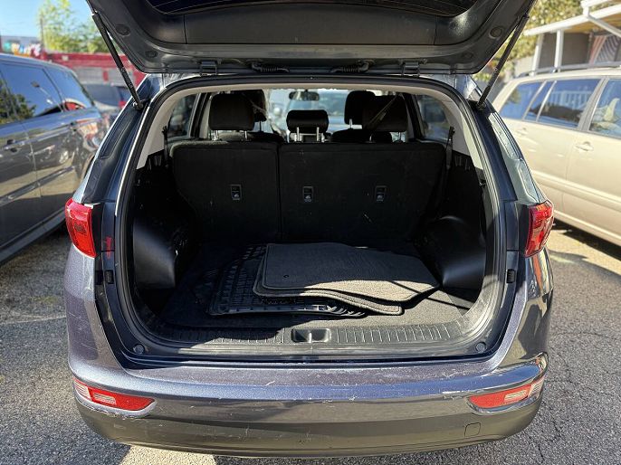 Vehicle view 27