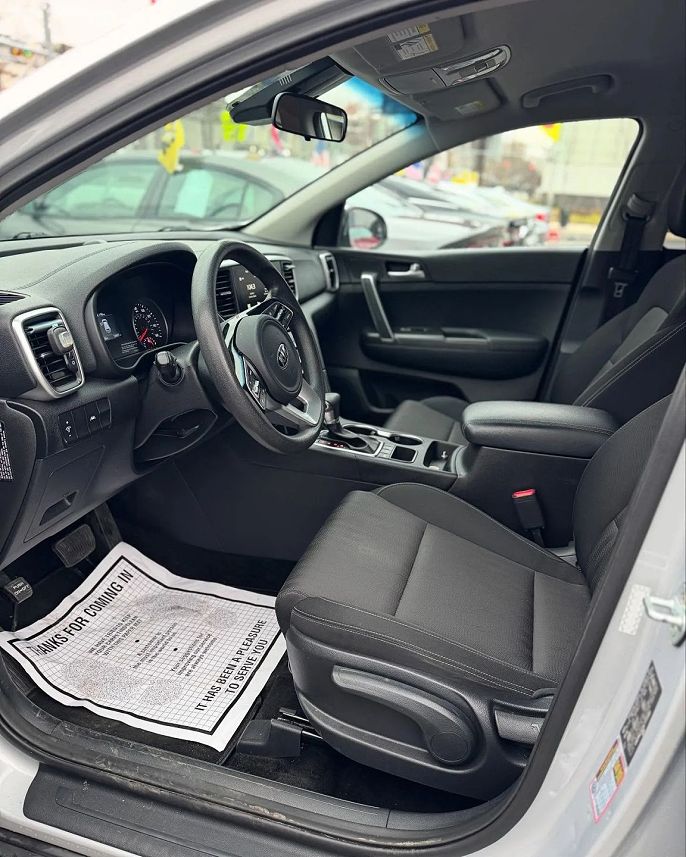 Vehicle view 6