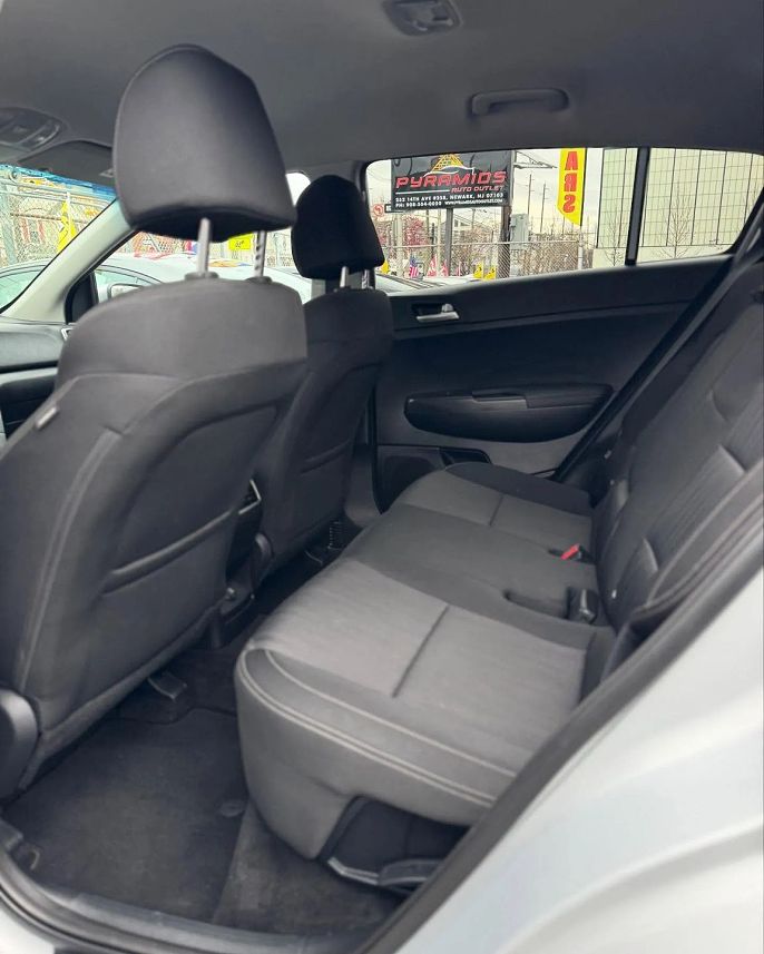 Vehicle view 7