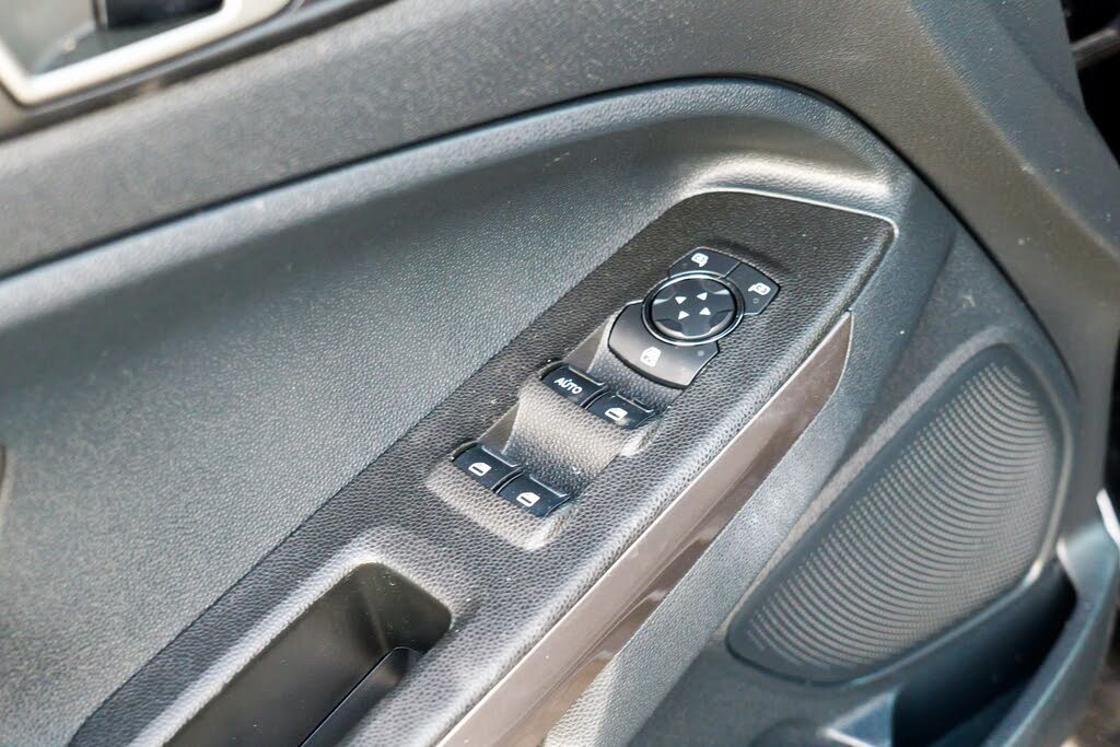 Vehicle view 16