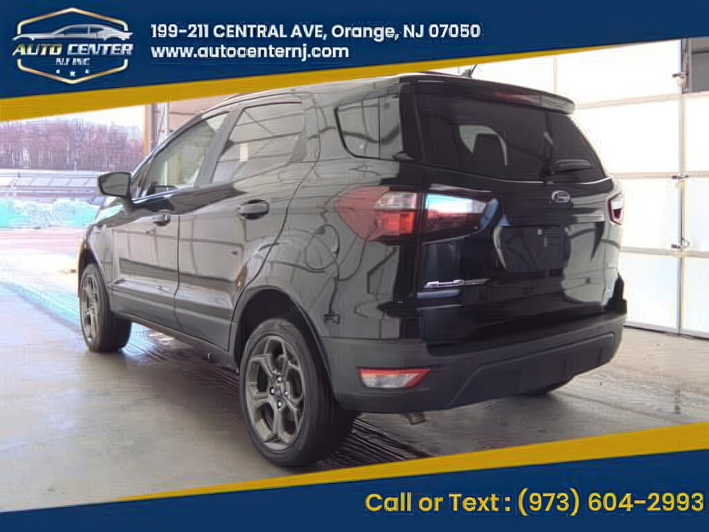 Vehicle view 8