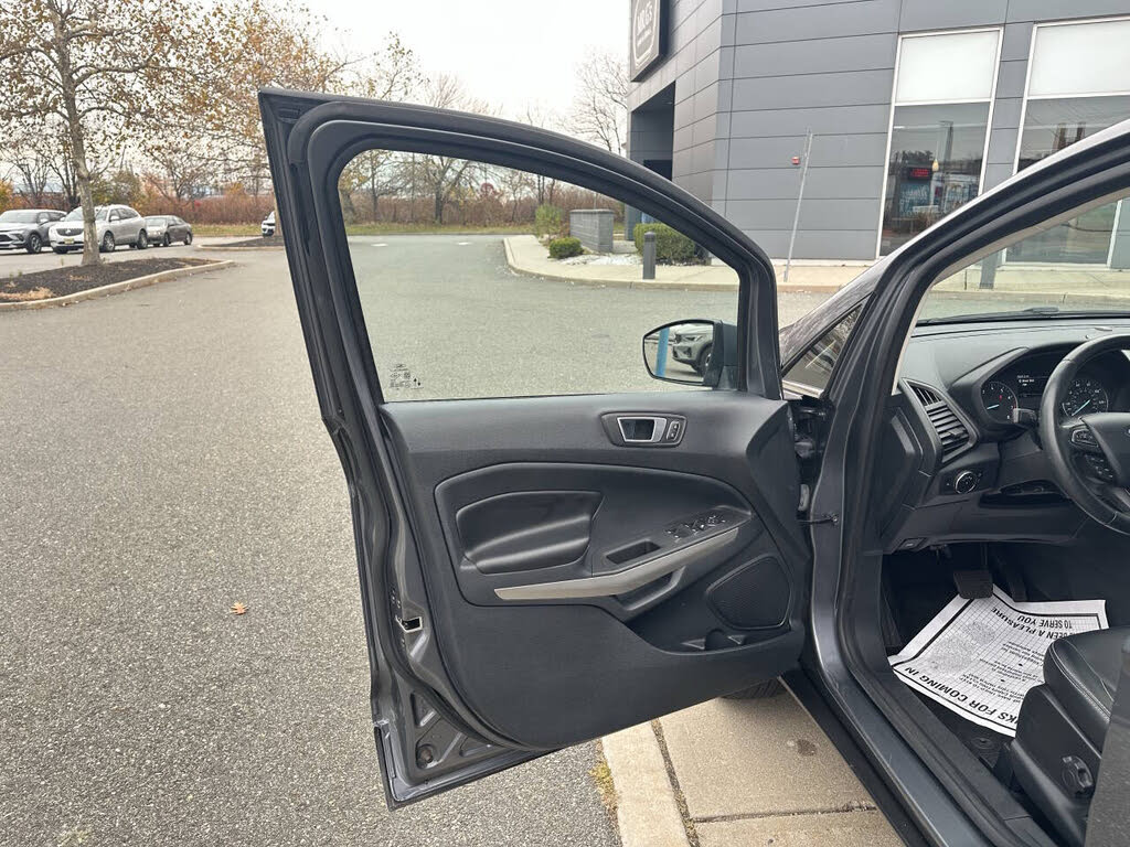 Vehicle view 11