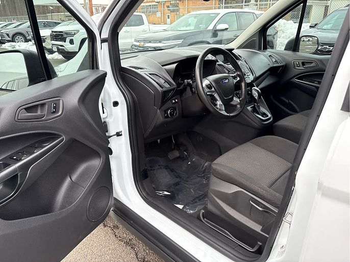 Vehicle view 17