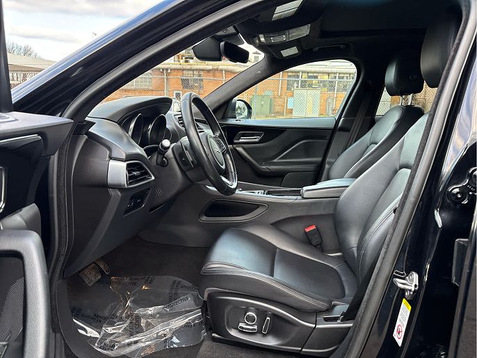 Vehicle view 15