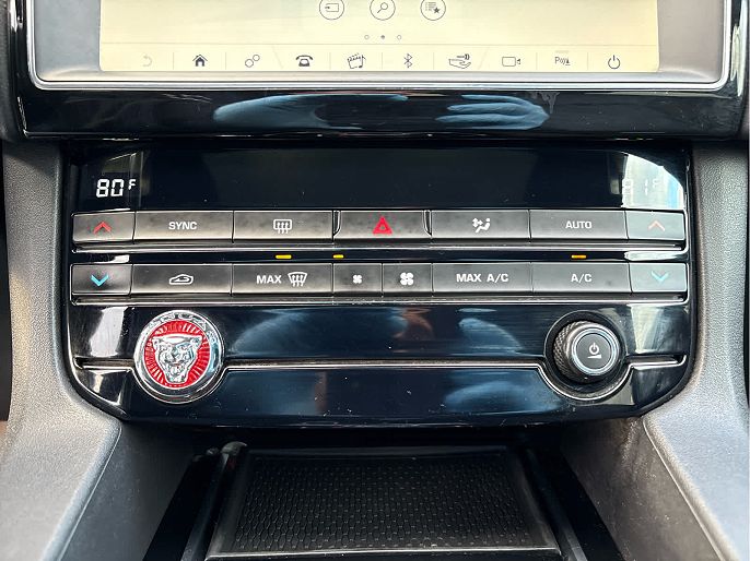 Vehicle view 21