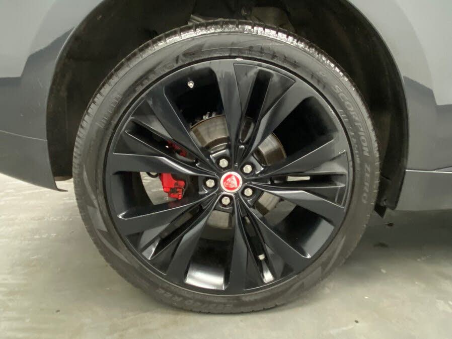 Vehicle view 16