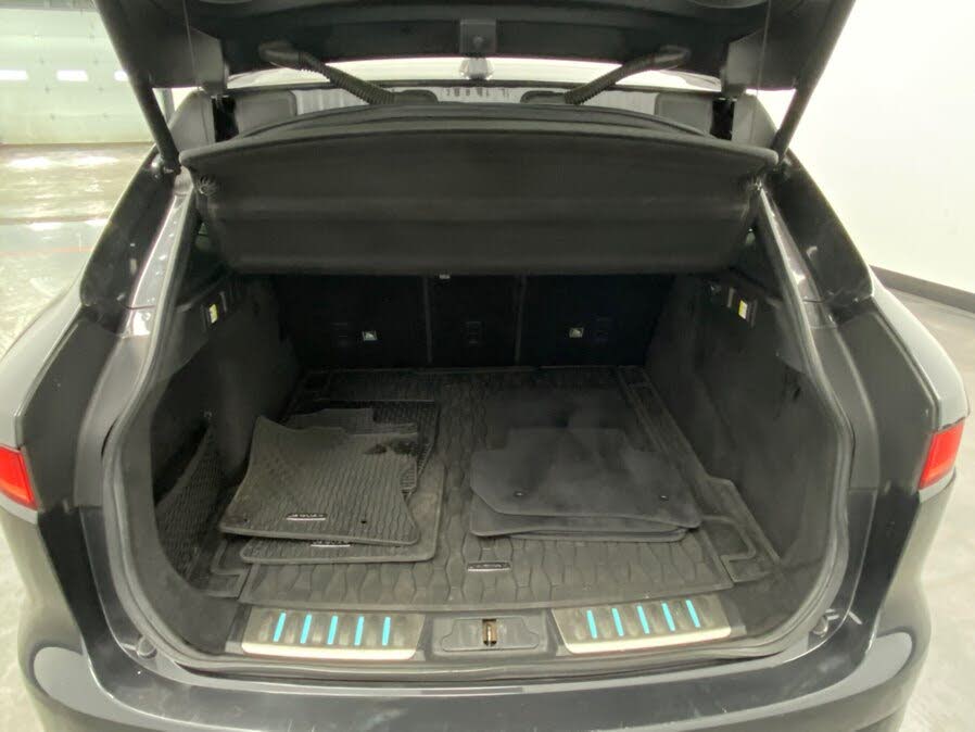 Vehicle view 45