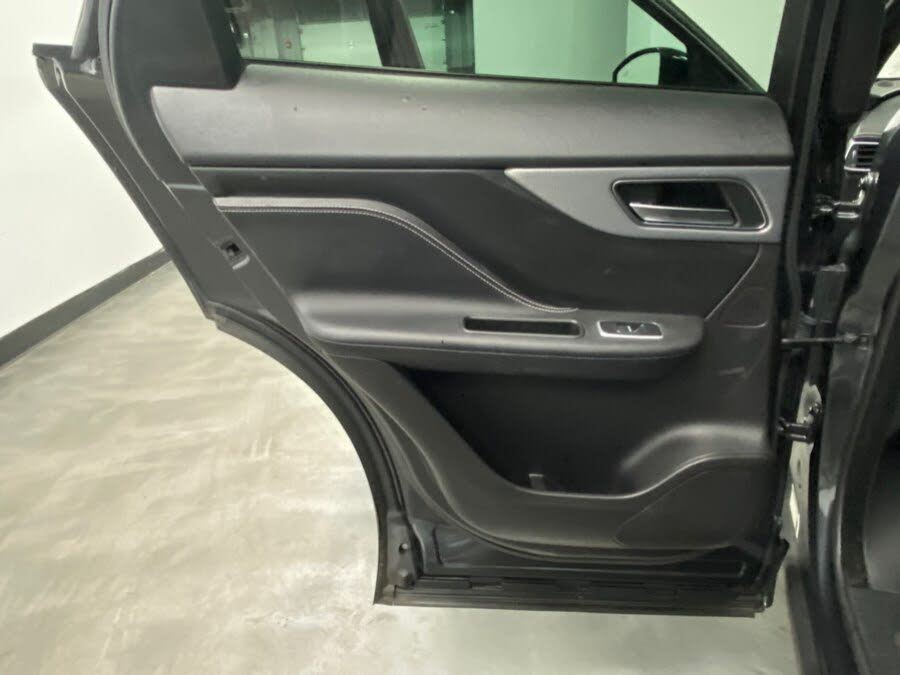 Vehicle view 47