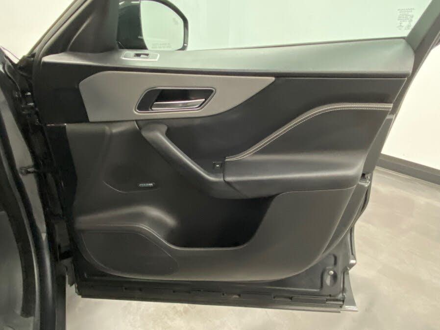 Vehicle view 48