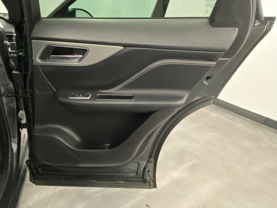 Vehicle view 49