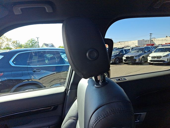 Vehicle view 49