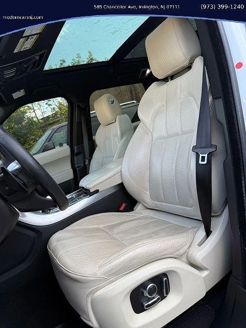 Vehicle view 17