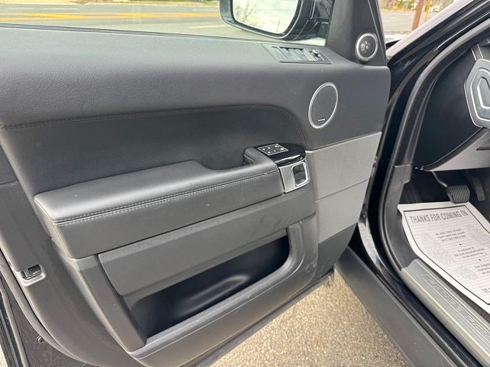 Vehicle view 13