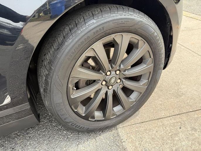 Vehicle view 14