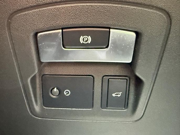 Vehicle view 26