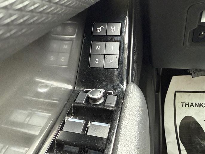 Vehicle view 27