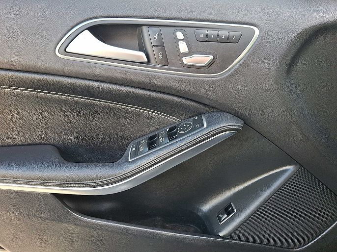 Vehicle view 13