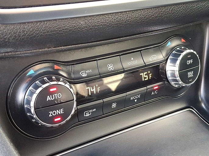 Vehicle view 17