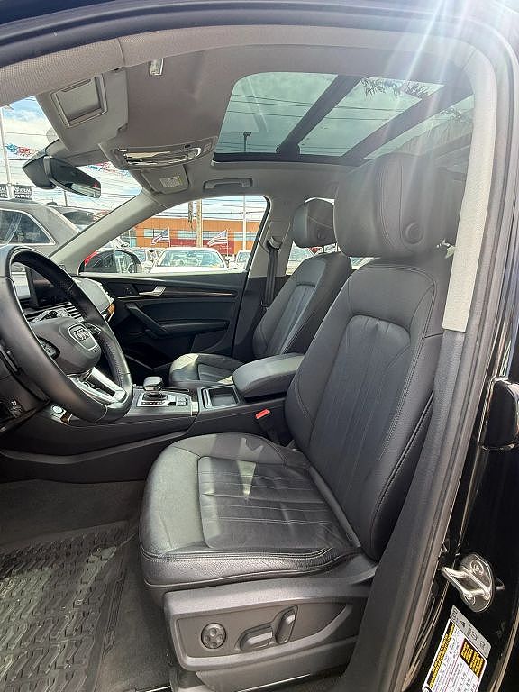 Vehicle view 11