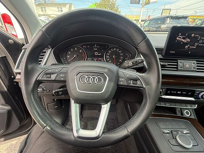 Vehicle view 13