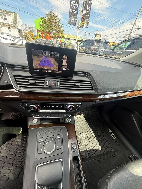 Vehicle view 15